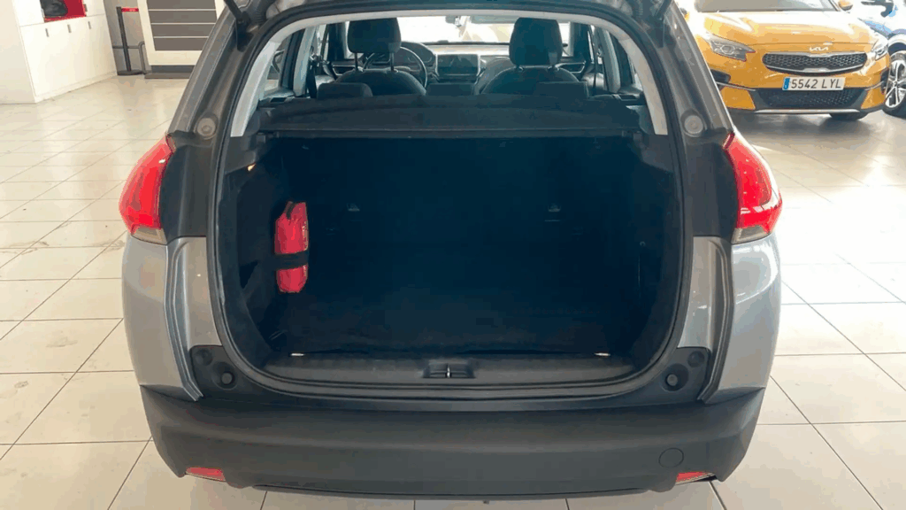 Peugeot 2008 GT Line Gasolina SUV 155 CV