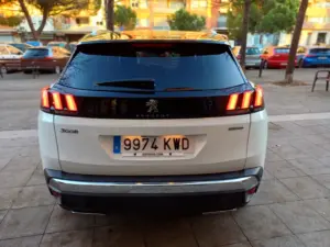Peugeot 3008 GT Híbrido SUV 130 CV