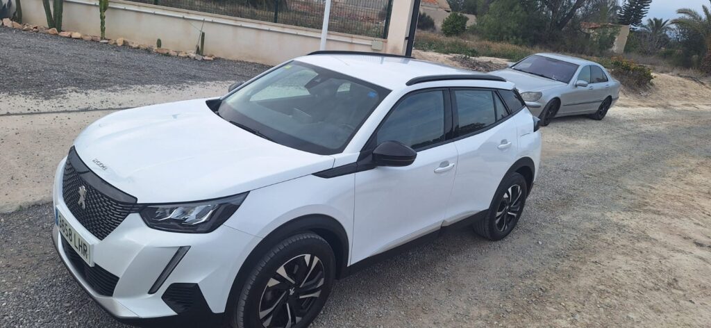Peugeot 2008 1.5 BlueHDi 110 Diésel SUV 110 CV