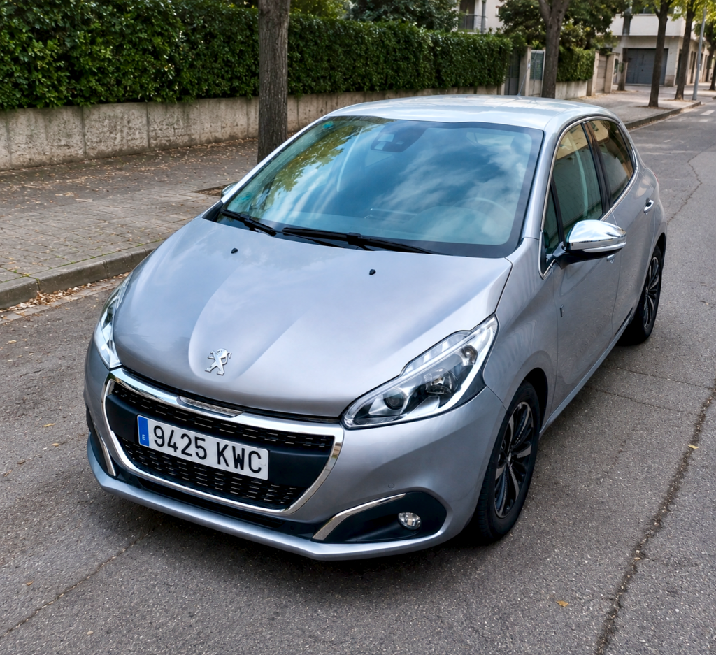 Peugeot 208 1.2 PureTech 110 Gasolina Berlina 110 CV