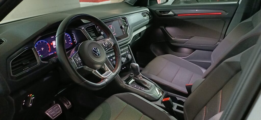Volkswagen T-Roc 1.5 TSI Gasolina SUV 150 CV