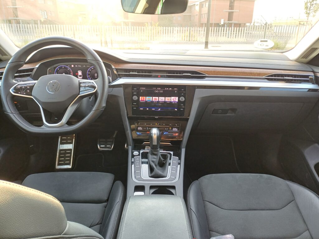 Volkswagen Arteon Elegance Diésel Berlina 150 CV