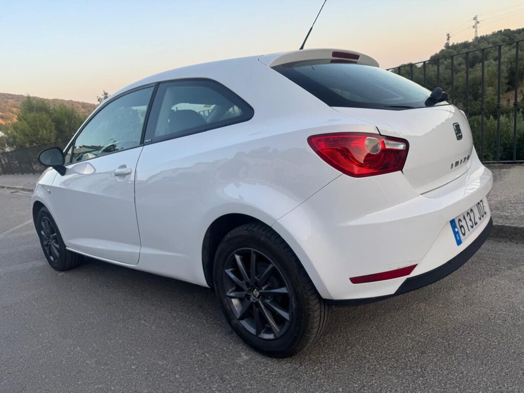 SEAT Ibiza 1.2 Gasolina Deportivo 70 CV