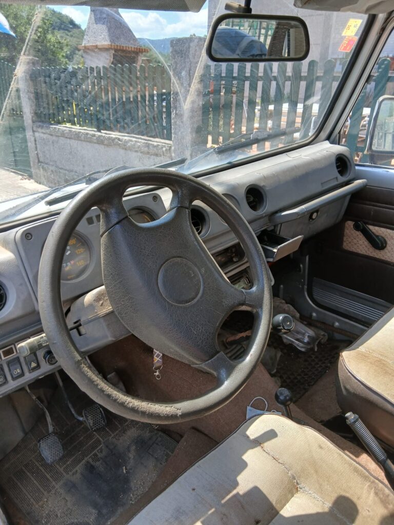SUZUKI Otro modelo Otra versión Gasolina Otro 990 CV