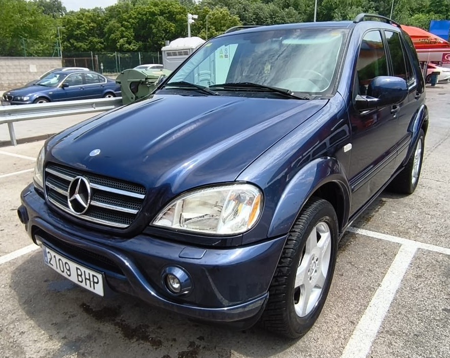 Mercedes-Benz Clase M ML 55 AMG Gasolina SUV 347 CV