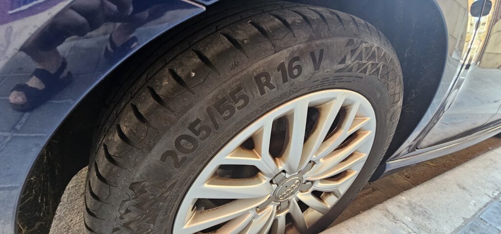 Audi A3 1.6 TDI (8P) Diésel Berlina 110 CV