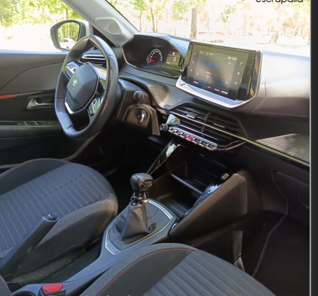 Peugeot 208 1.5 BlueHDi 100 Diésel Berlina 68 CV