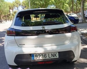 Peugeot 208 1.5 BlueHDi 100 Diésel Berlina 68 CV