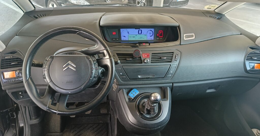 Citroën Grand C4 Picasso 1.6 HDi Diésel Monovolumen 110 CV