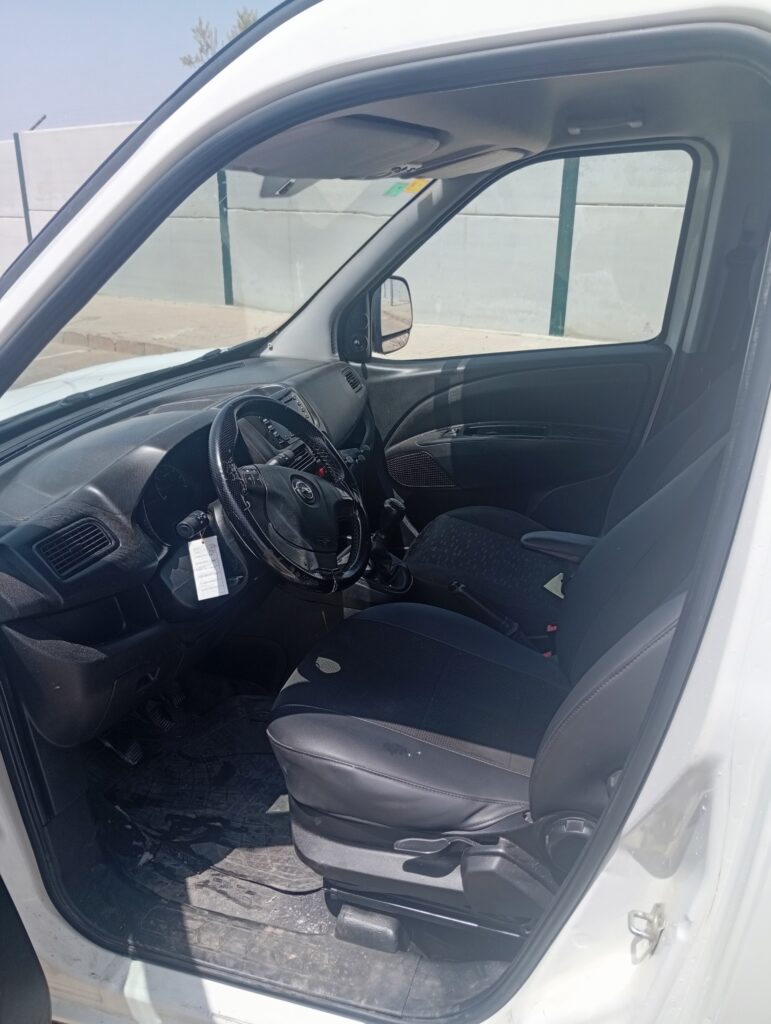 Opel Combo 1.3 CDTI Diésel Furgoneta 95 CV