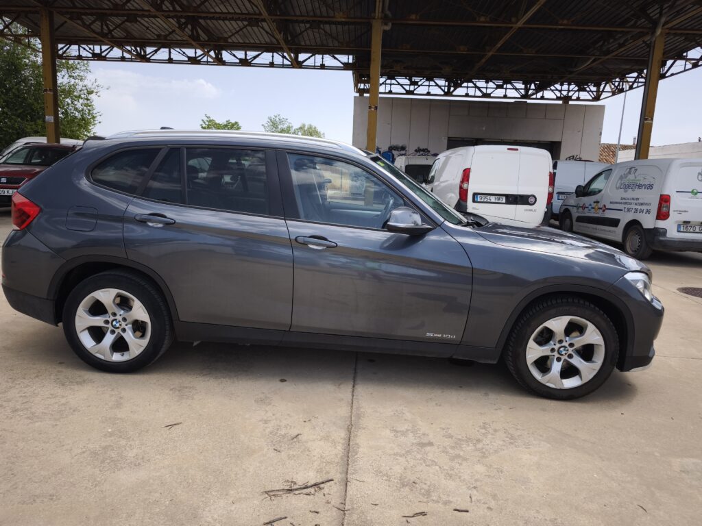 BMW X1 sDrive18d Diésel SUV 143 CV