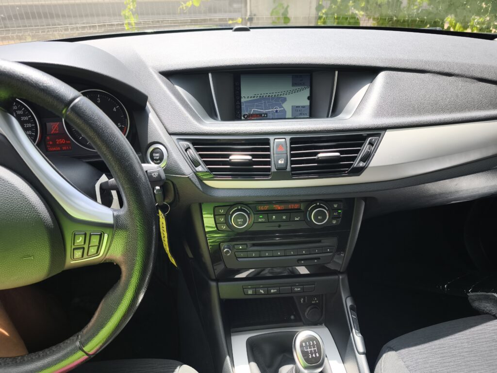 BMW X1 sDrive18d Diésel SUV 143 CV