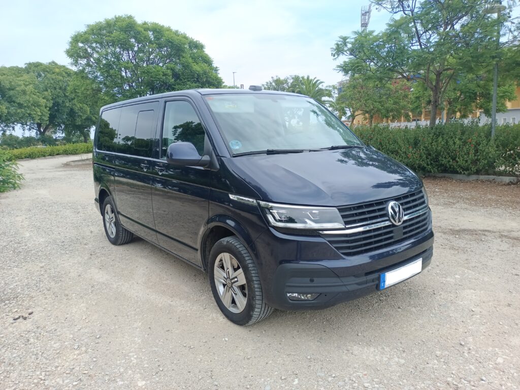 Volkswagen Caravelle T6.1 Diésel Monovolumen 204 CV