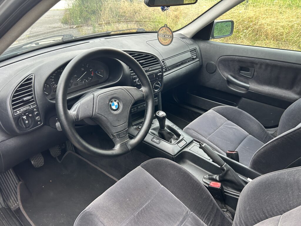BMW 3 Series 320I Gasolina Berlina 149 CV